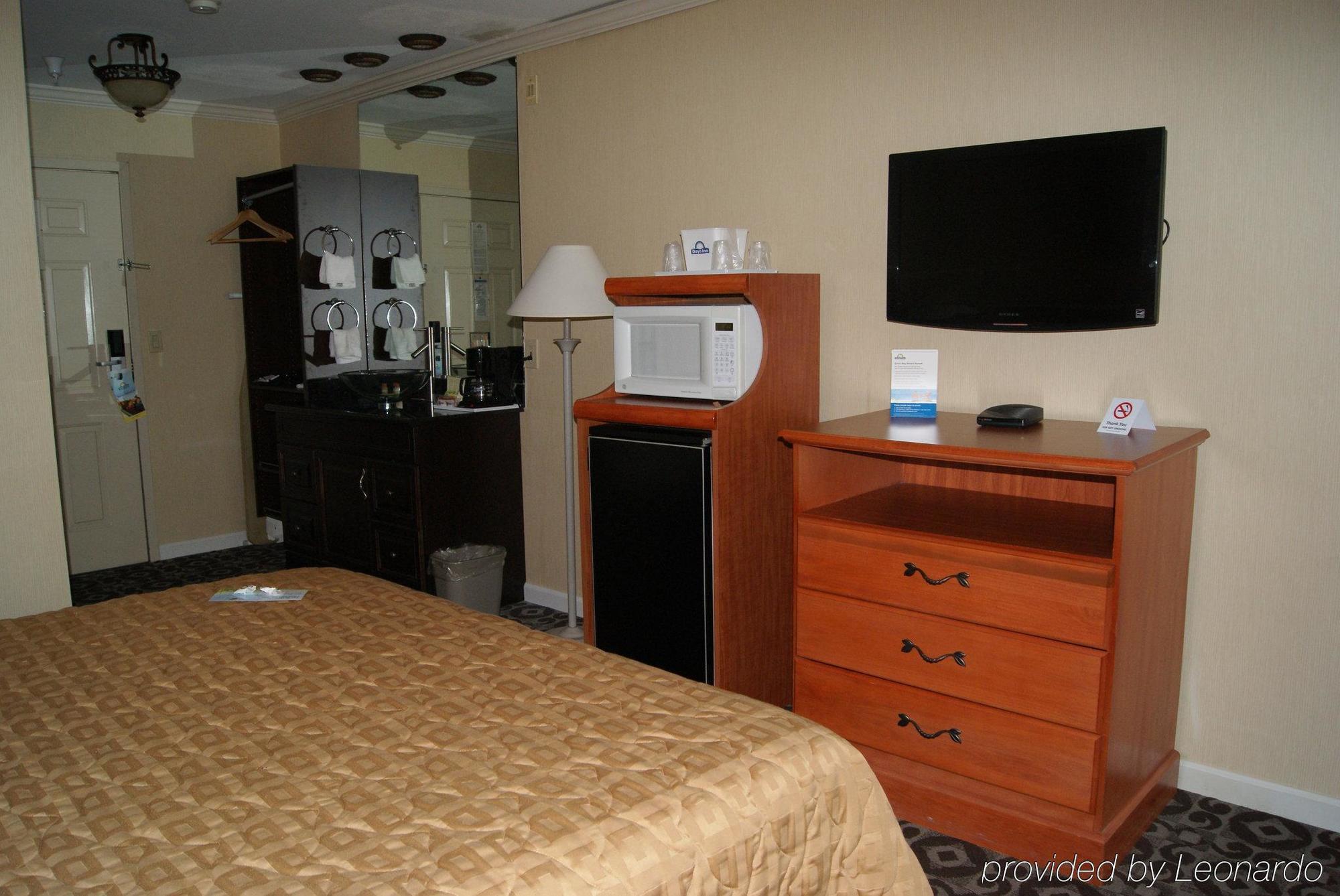 Days Inn By Wyndham Concord Cameră foto